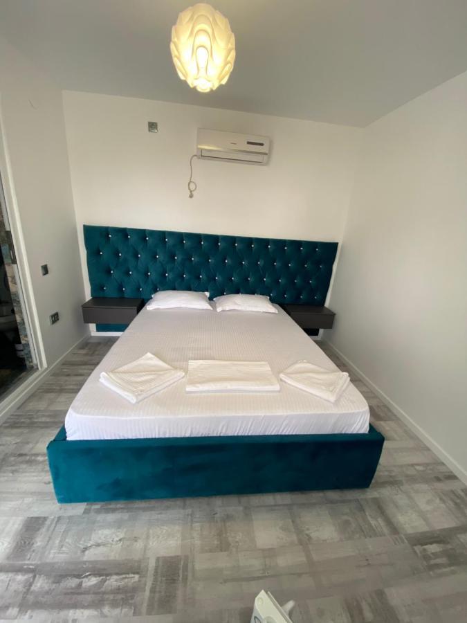 Vila Yanis Vama Veche Exterior photo